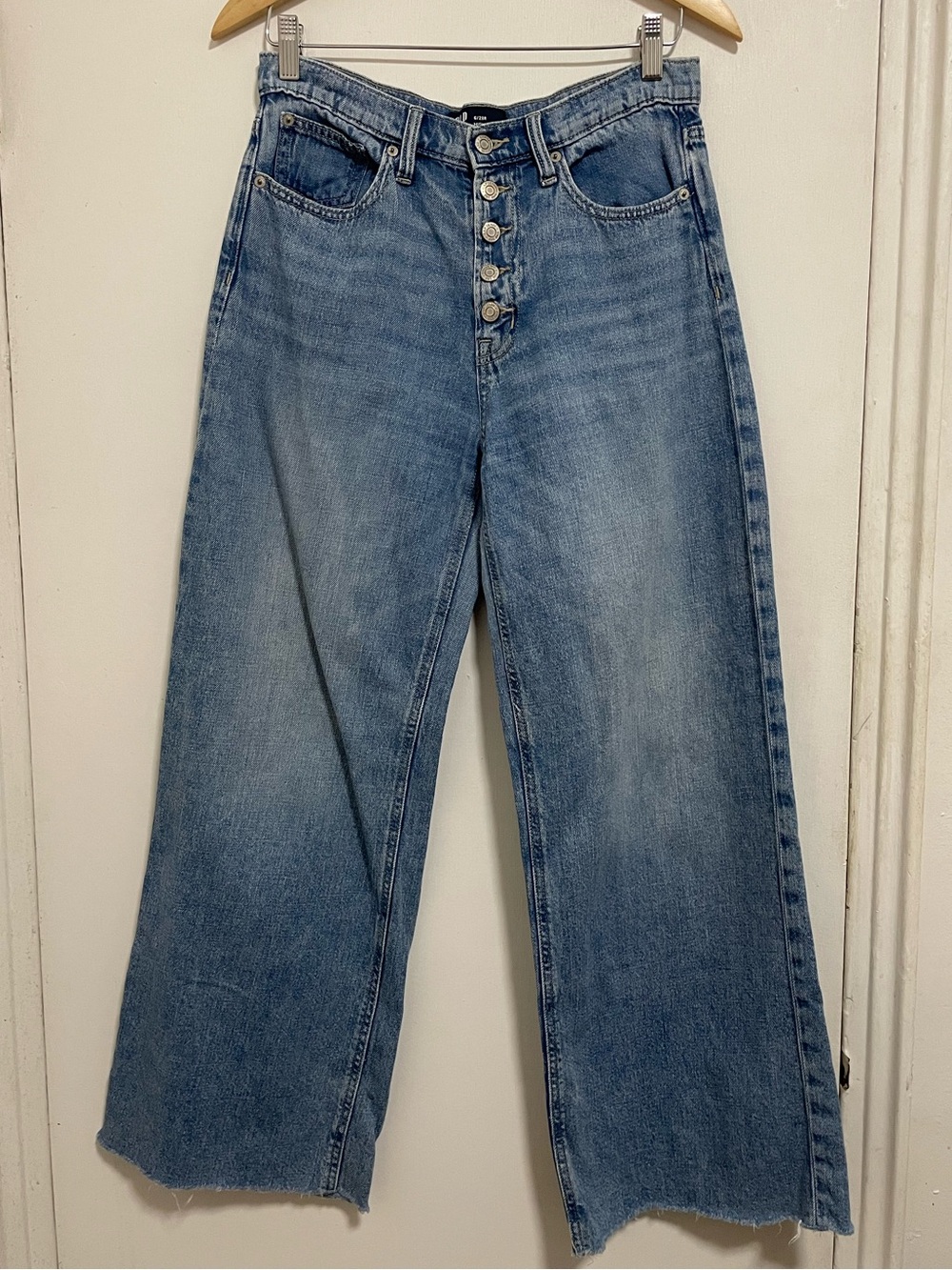 Gap High Rise Wide Leg Jeans 28 Button Fly Raw Cut Hem Light Wash Grunge